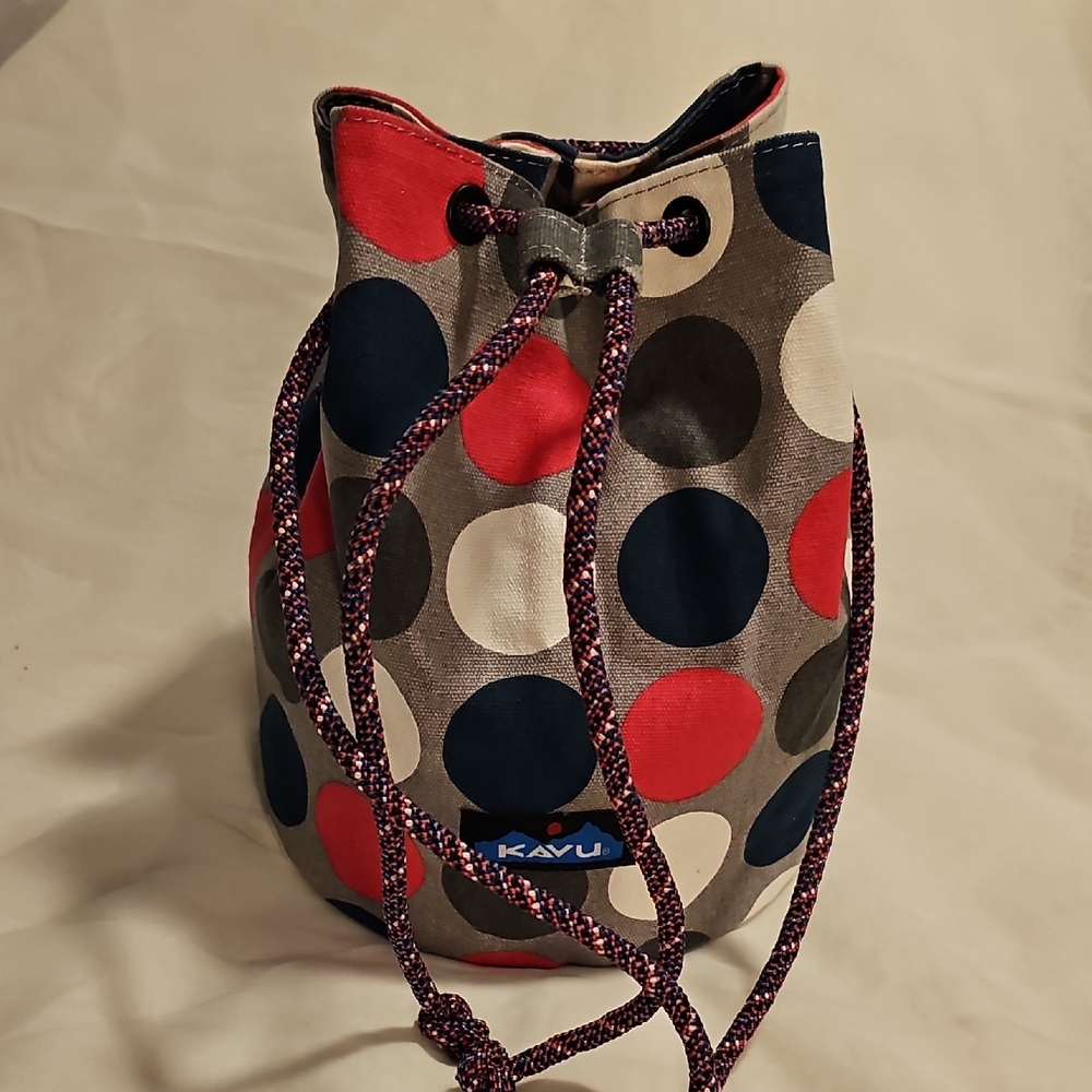 Kavu Polka Dot Bucket Crossbody Rope Bag